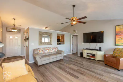 552 Nicole Boulevard, Avon - 4