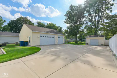 1024 Auman Drive, Carmel - 57