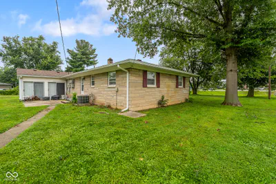 6566 Us Highway 31, Whiteland - 40