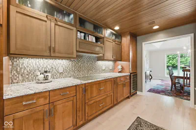 7101 Augusta Boulevard, Yorktown - 17