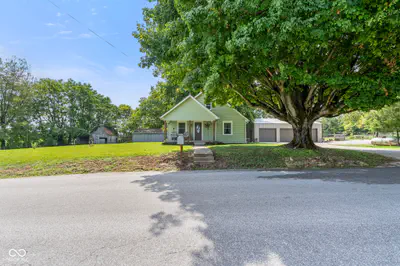 645 County Road 600, Orleans - 39