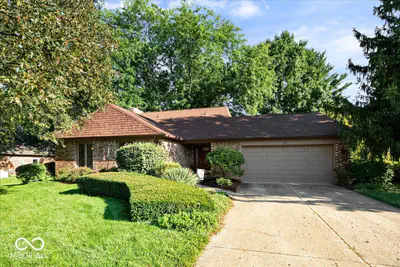 850 Oakwood Drive, Greenwood