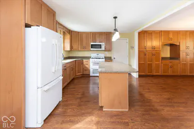 7665 Jennifer Lane, Brownsburg - 5