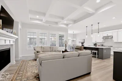 15428 Beeblossom Drive, Westfield - 10
