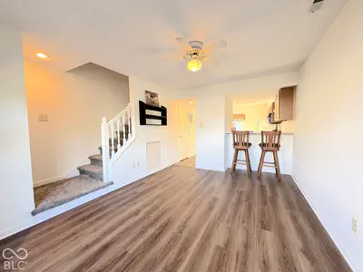 644 Sherwood Hills Drive, Bloomington - 32