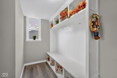 10608 Kensington Lane, Fortville - 18