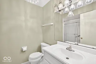 528 Hunters Drive, Carmel - 21