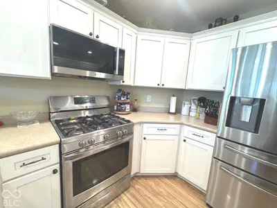 705 S Mossberg Court, Greensburg - 8