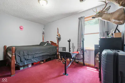 11099 Bushy Road, Metamora - 17