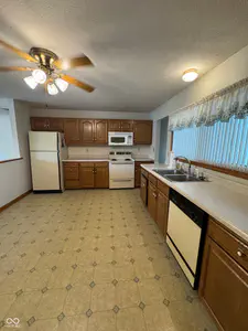 2010 Wheeler Court, Greensburg - 35