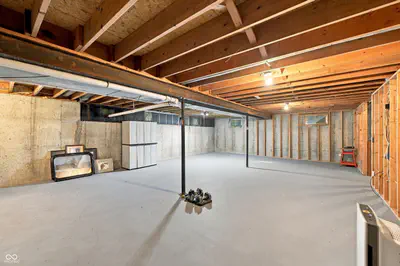 7499 Cherryhill Drive, Indianapolis - 16