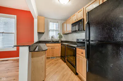 549 Fletcher Avenue #APT 2, Indianapolis - 16