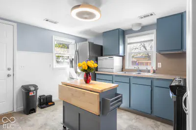 819 Washington Street, Hope - 8