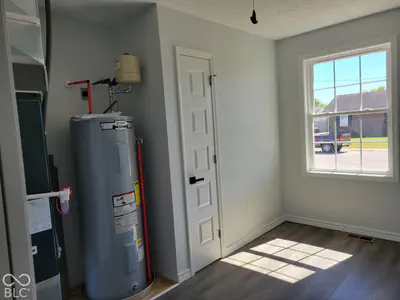 805 Holiday Drive, Seymour - 17