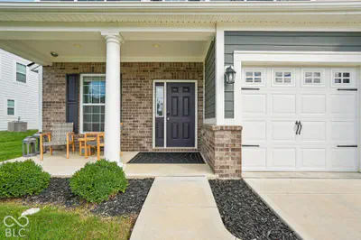 6762 Hidden Meadow Pass, McCordsville - 7