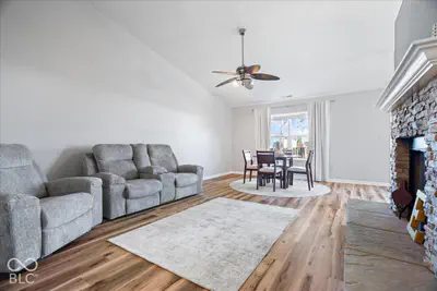 548 Genisis Drive, Whiteland - 9