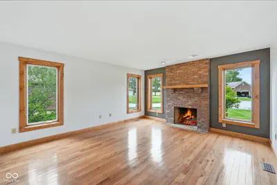 11510 Bloomfield Drive S, Indianapolis - 5