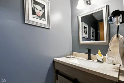 8852 Ridge Hill Drive, Indianapolis - 26