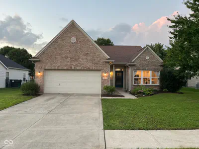 7818 Red Sunset Way, Avon