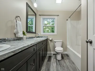 600 Leisure Lane, Greenwood - 32