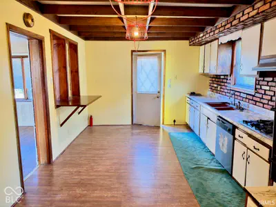 120 N Elm Street, Eaton - 21