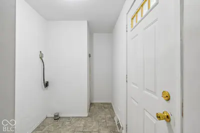 8208 W Lone Beech Drive, Muncie - 19