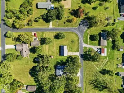 2814 Walnut Drive, Greenfield - 48