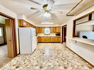 12099 Davis Avenue, Brazil - 4
