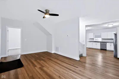 307 Wall Street, Advance - 49