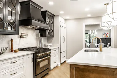 7951 Meridian Hills Lane, Indianapolis - 8