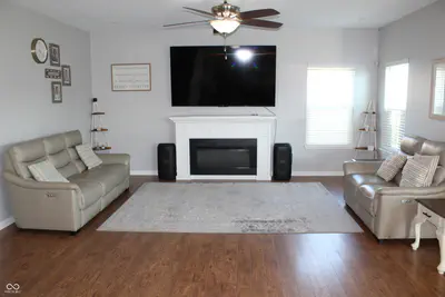 6737 Wilmot Lane, Avon - 5