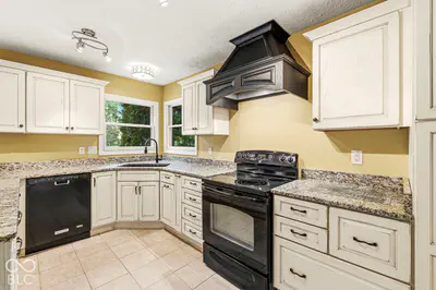 8340 Harrison Parkway, Fishers - 23