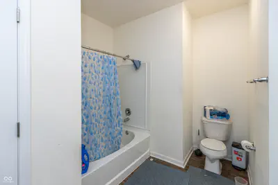 2016 Sandhill Drive, Seymour - 14