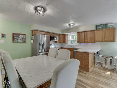6678 Groundhog Drive, Nineveh - 42