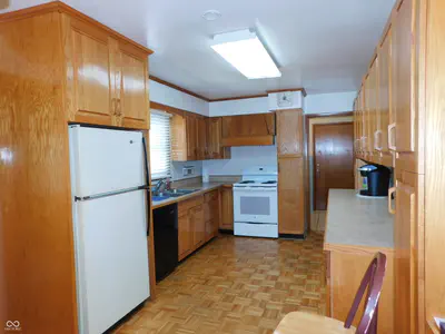 1000 East Street, Greensburg - 10