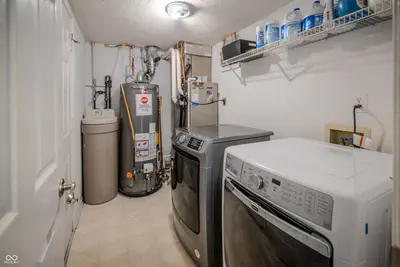5828 Applegate, Carmel - 12
