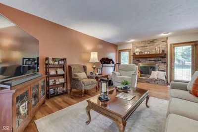 8220 Forward Pass Road, Indianapolis - 11