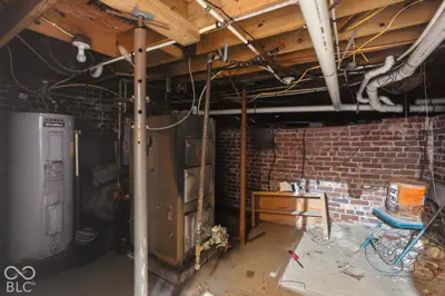 1519 W Wabash Avenue, Crawfordsville - 44