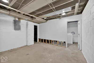 1636 Woodlawn Avenue, Indianapolis - 19