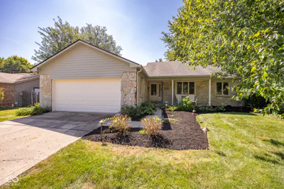 9859 Beam Ridge Drive, Indianapolis