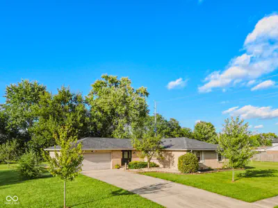 4860 Woodcrest Drive, Columbus