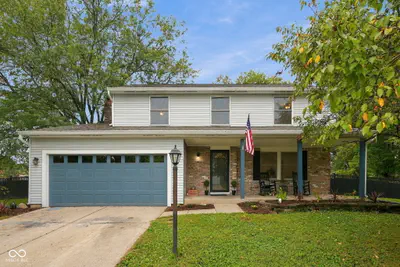 12202 Colbarn Place, Fishers
