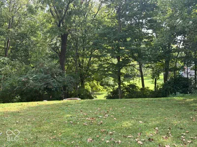 911 Round Table Court, Indianapolis - 3