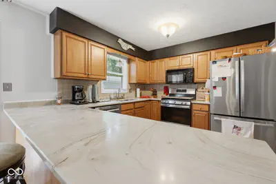 313 E 275 S, Shelbyville - 16