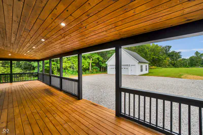 6850 Base Road, North Vernon - 43