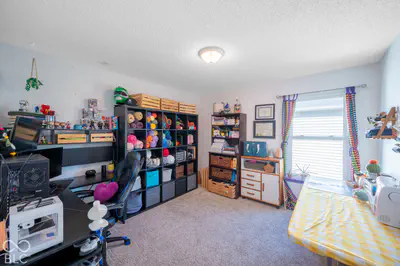 8402 S Paddleboat Lane, Pendleton - 36