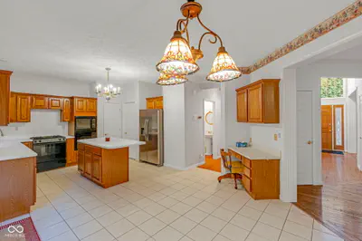 707 Emerald Drive, Lafayette - 18