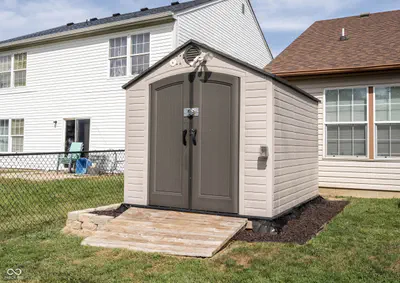 10833 Tealpoint Drive, Indianapolis - 41