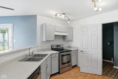 6345 Graybrook Circle, Indianapolis - 14