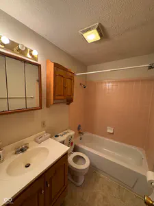 2010 Wheeler Court, Greensburg - 24